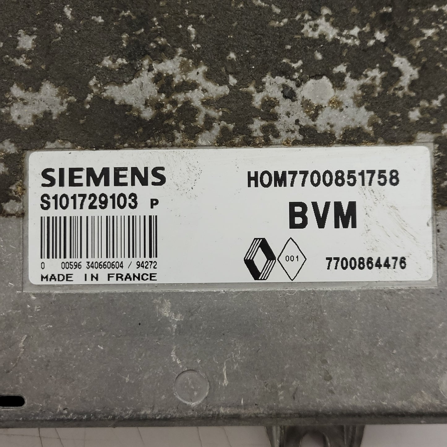 Renault Clio ECU / S101729103P / HOM7700851758 / 7700864476 / S101729103