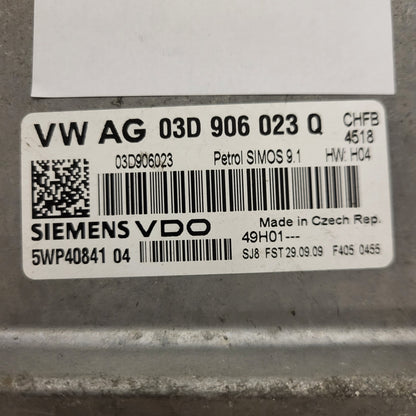 VW ECU / 03D906023Q / 5WP40841 04 / SIMOS 9.1 / SIEMENS