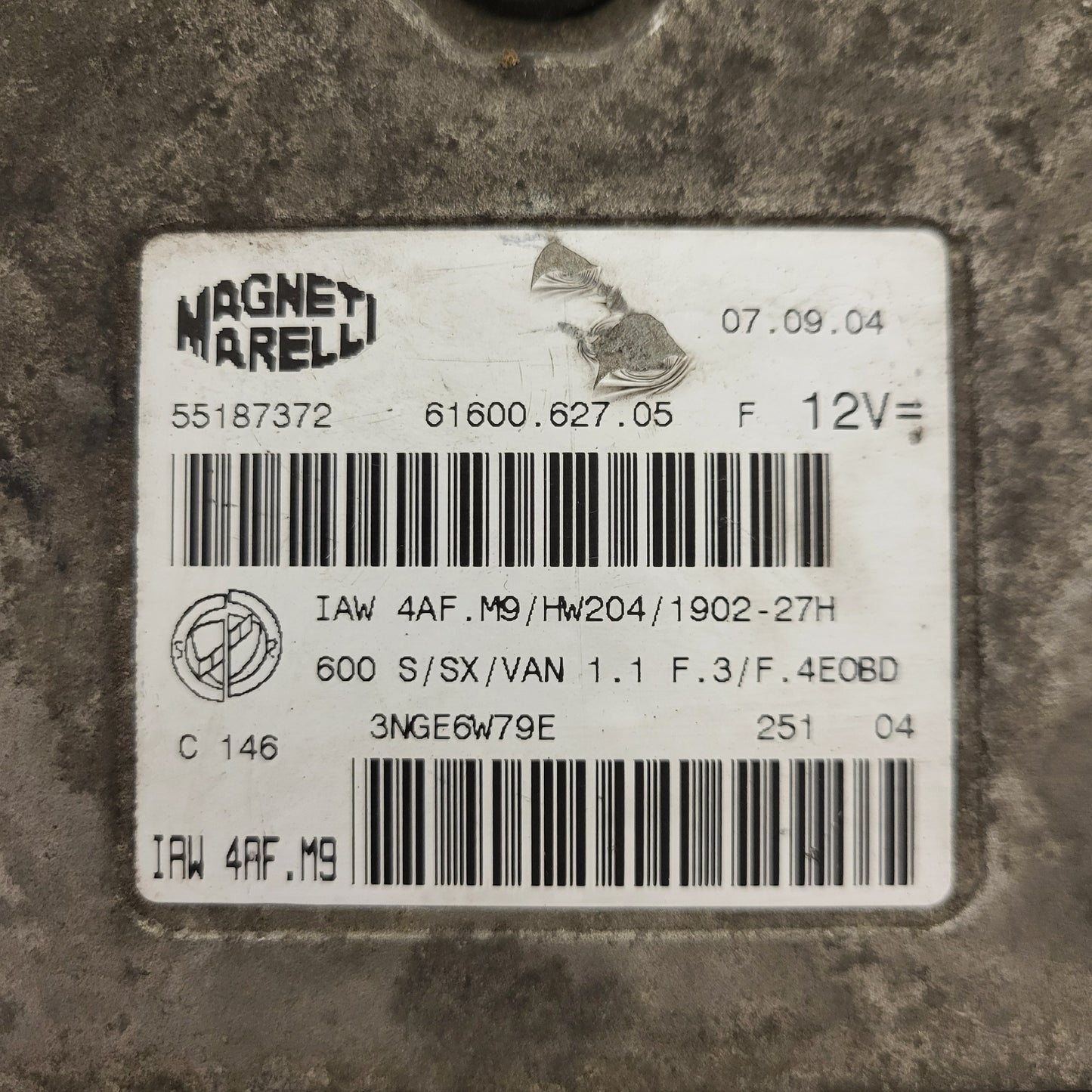 Fiat Seicento 600 ECU / 55187372 / IAW 4AF.M9 / 61600.627.05 / HW204 / MAGNETI M