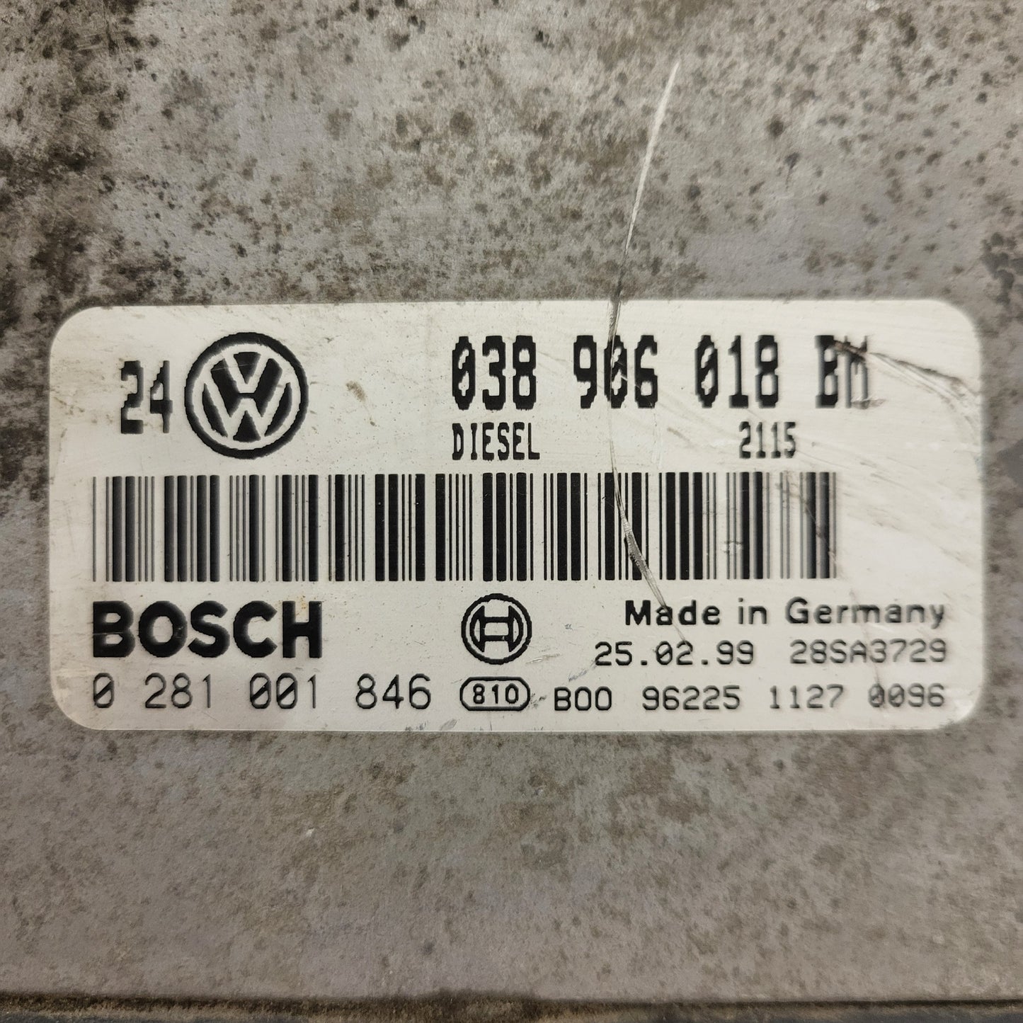 VW GOLF 4 1.9 ECU / 038906018BM / 0281001846 / 038906018 / BOSCH