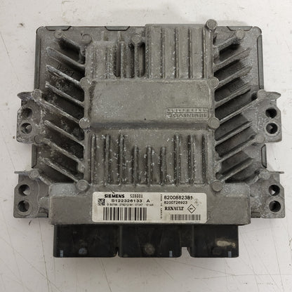 RENAULT LAGUNA 3 ECU / S122326133 / S122326133A / 8200882381 / 8200726923 SID301