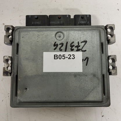 RENAULT LAGUNA 3 ECU / S122326133 / S122326133A / 8200882381 / 8200726923 SID301