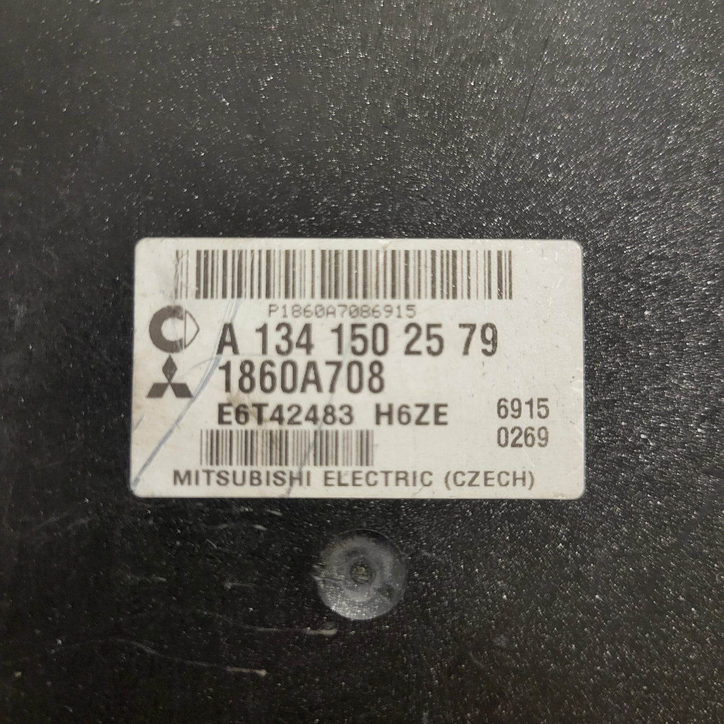 MITSUBISHI COLT ECU / A1341502579 / 1860A708 / E6T42483
