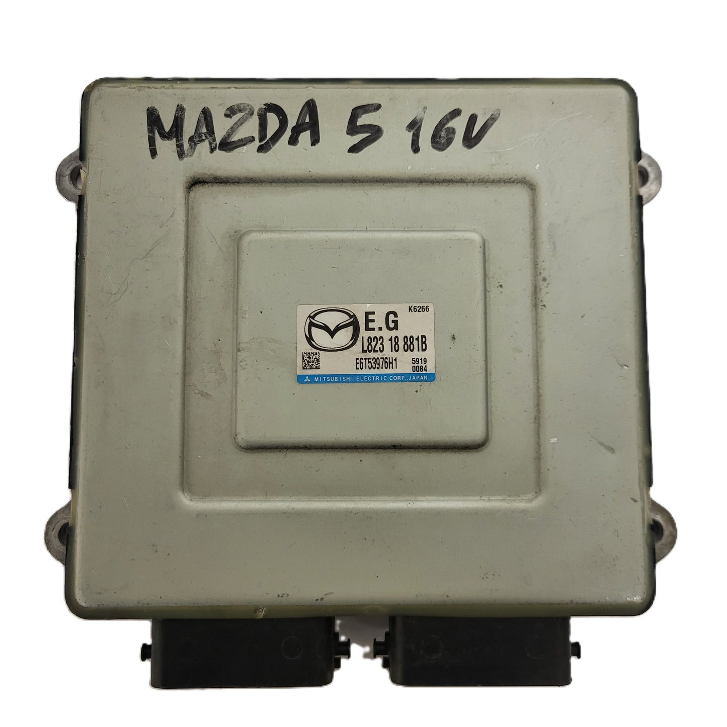 MAZDA 5 ECU / E6T53976H1 / L823 18 881B / MITSUBISHI