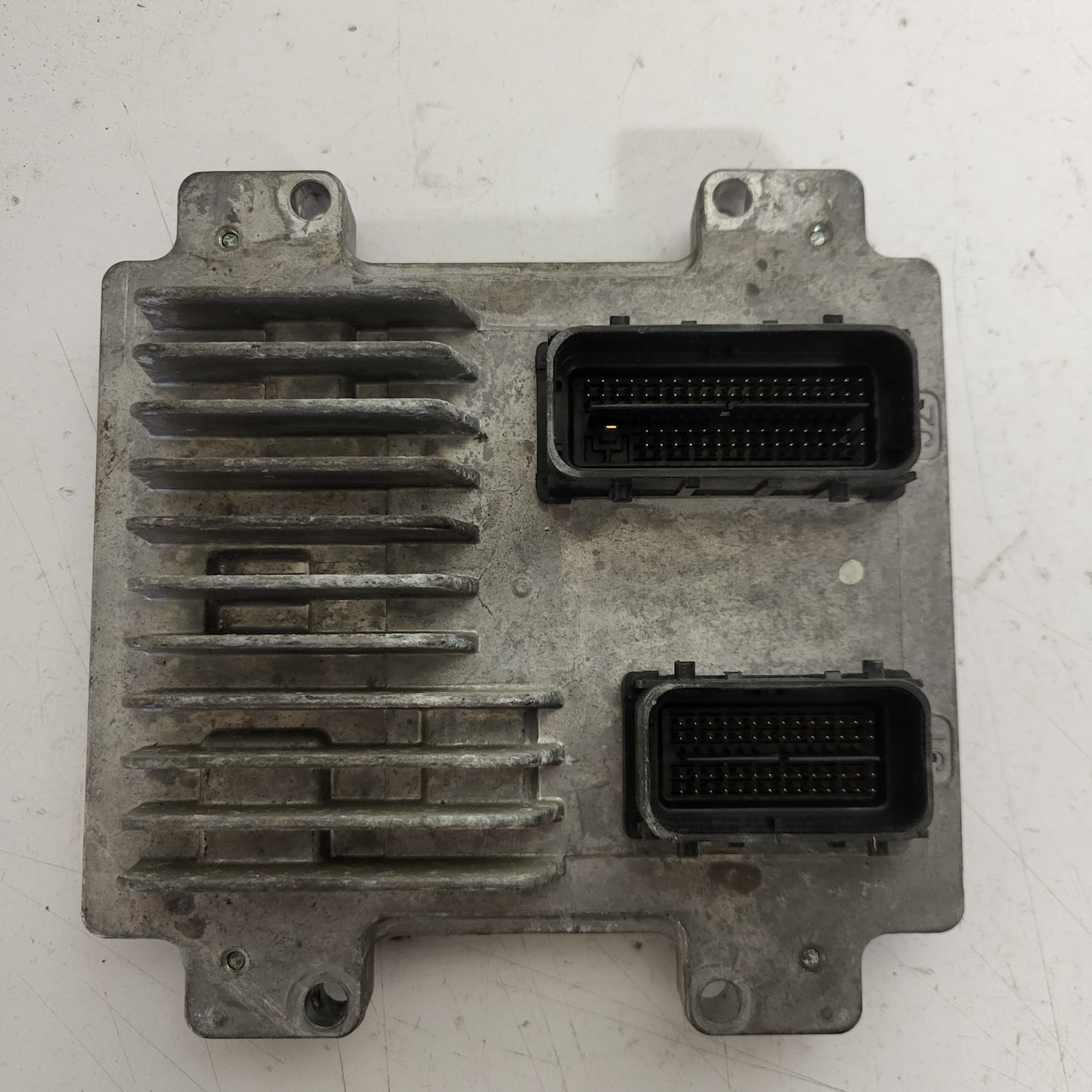 OPEL ASTRA J ECU / 12634556 / E83 / ACDELCO / AAFZ