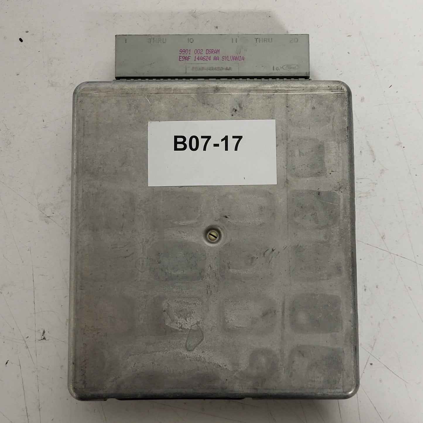 FORD FIESTA ECU / XS6F-12A650-ADA / LP4-321 / EEC-V / XS6F12A650ADA / FARM