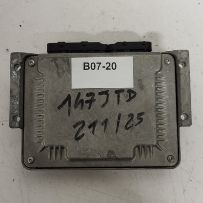ALFA ROMEO 147 1.9 ECU / 0281011490 / 55198493 / BOSCH