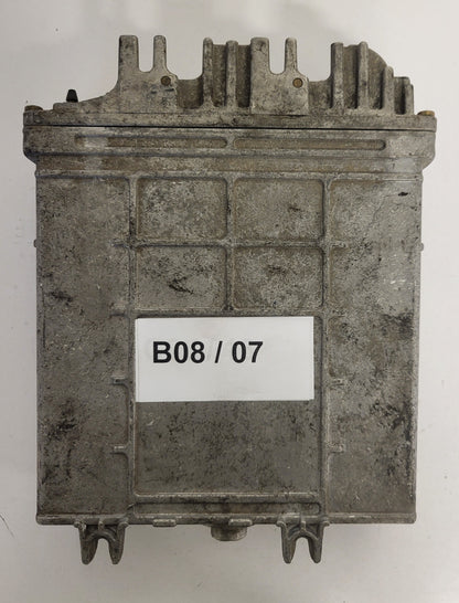 VW GOLF 3 ECU / 0281001472/473 / 028906021DF / BOSCH