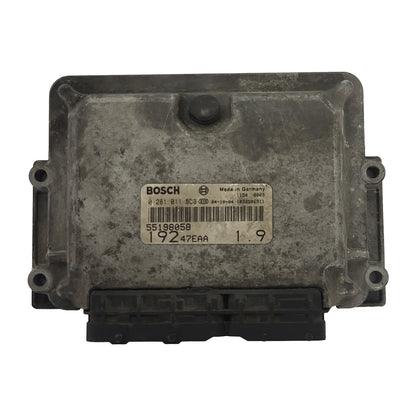 Fiat STILO ECU / 0281011553 / 55198058 / 19247EAA / BOSCH - B08-13 - 1