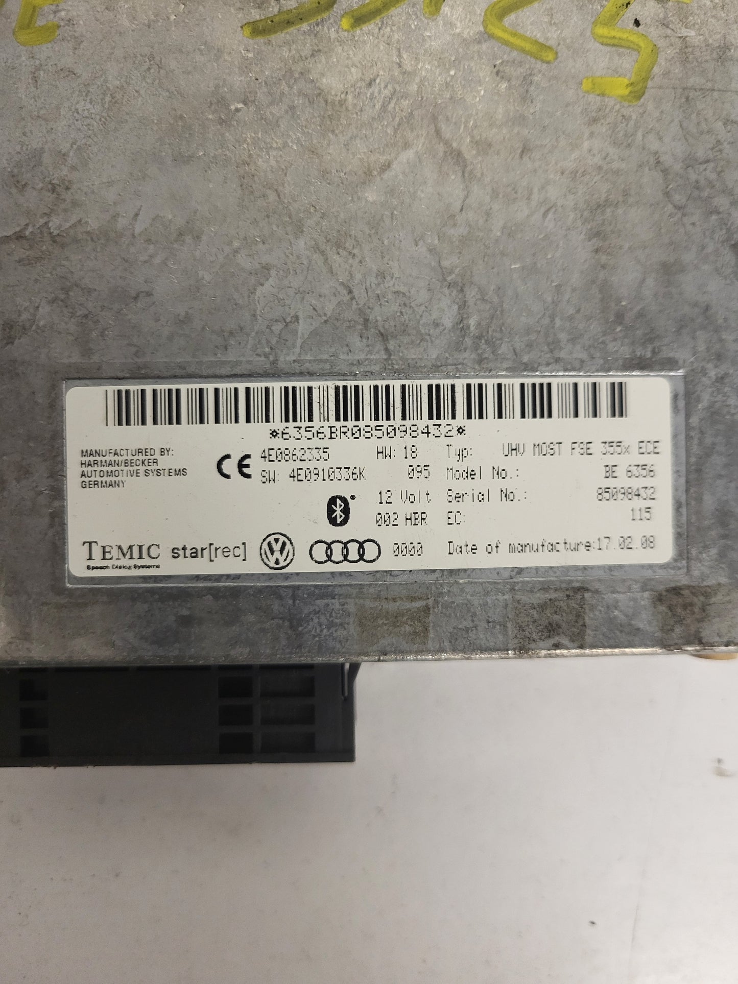 AUDI BLUETOOTH MODULE ECU / 4E0862335 / TEMIC