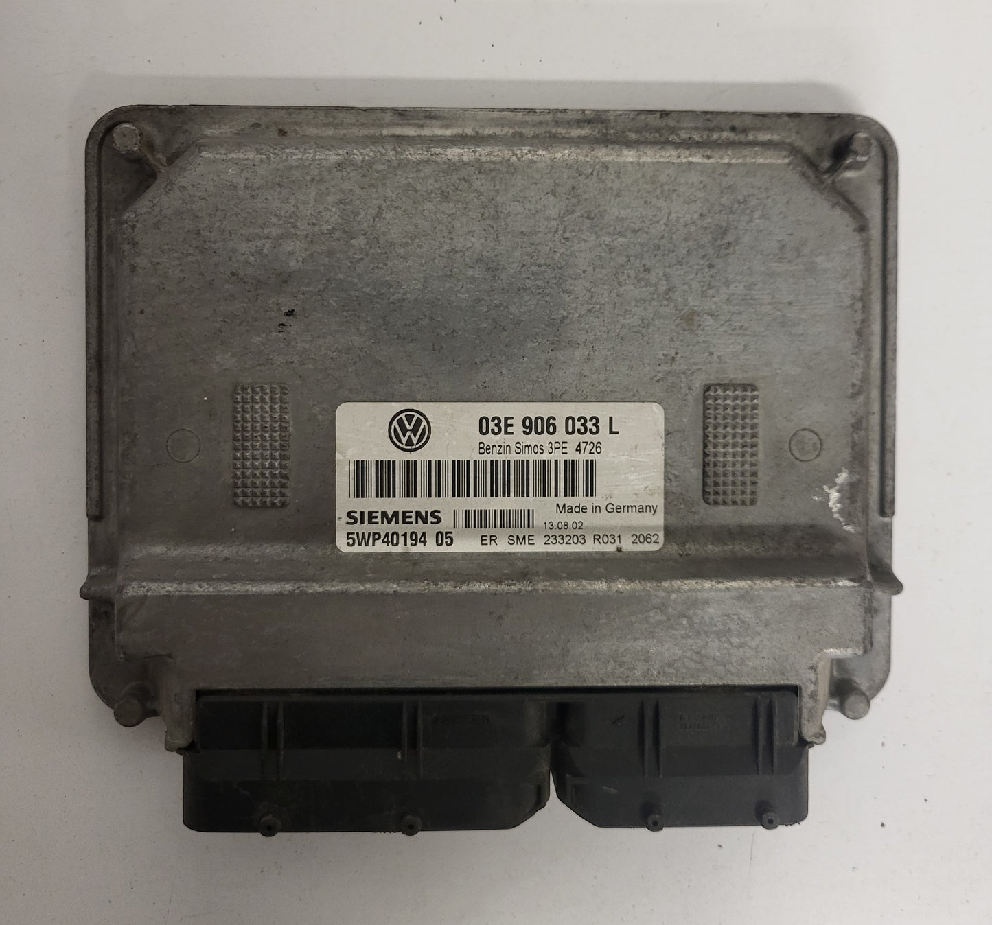 VW POLO ECU / 03E906033L / 5WP40194 05 / SIMOS 3PE / BOSCH