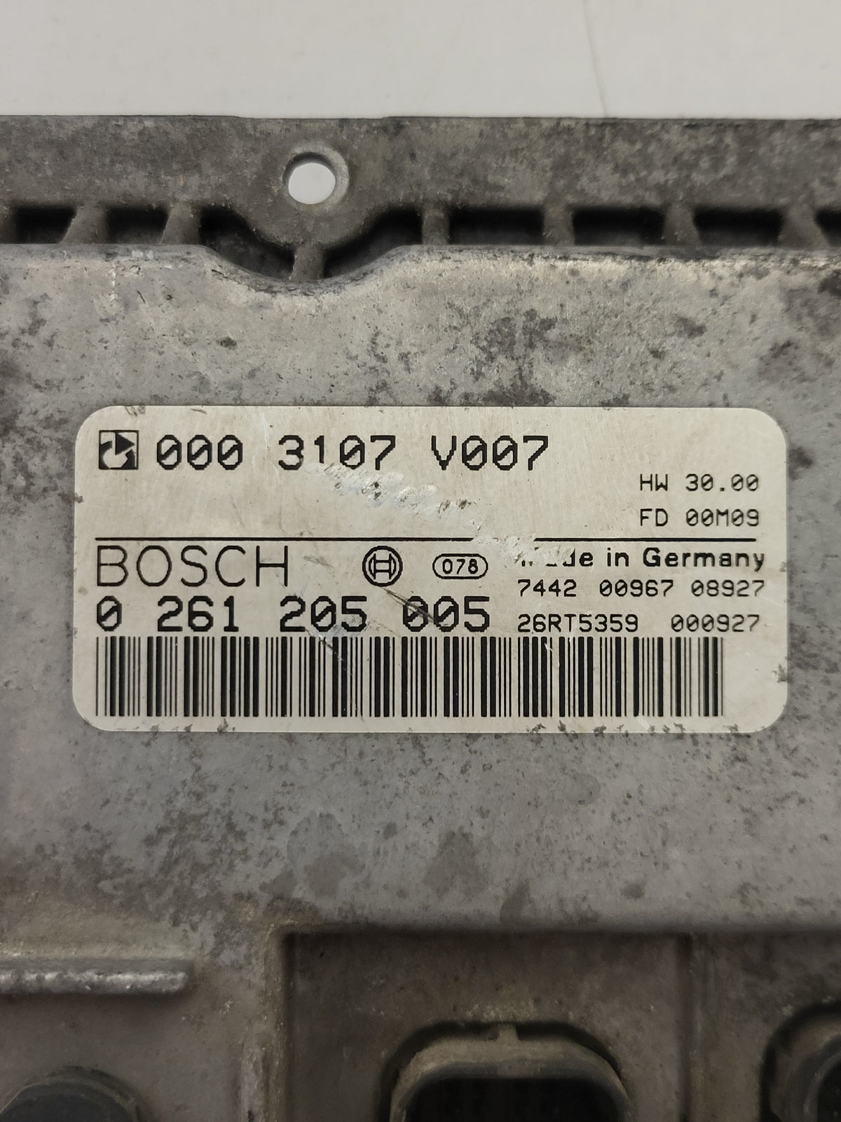 SMART FORTWO ECU / 0261205005 / 0003107V007 / BOSCH - B09-01 - 2