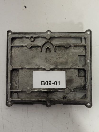 SMART FORTWO ECU / 0261205005 / 0003107V007 / BOSCH - B09-01 - 3