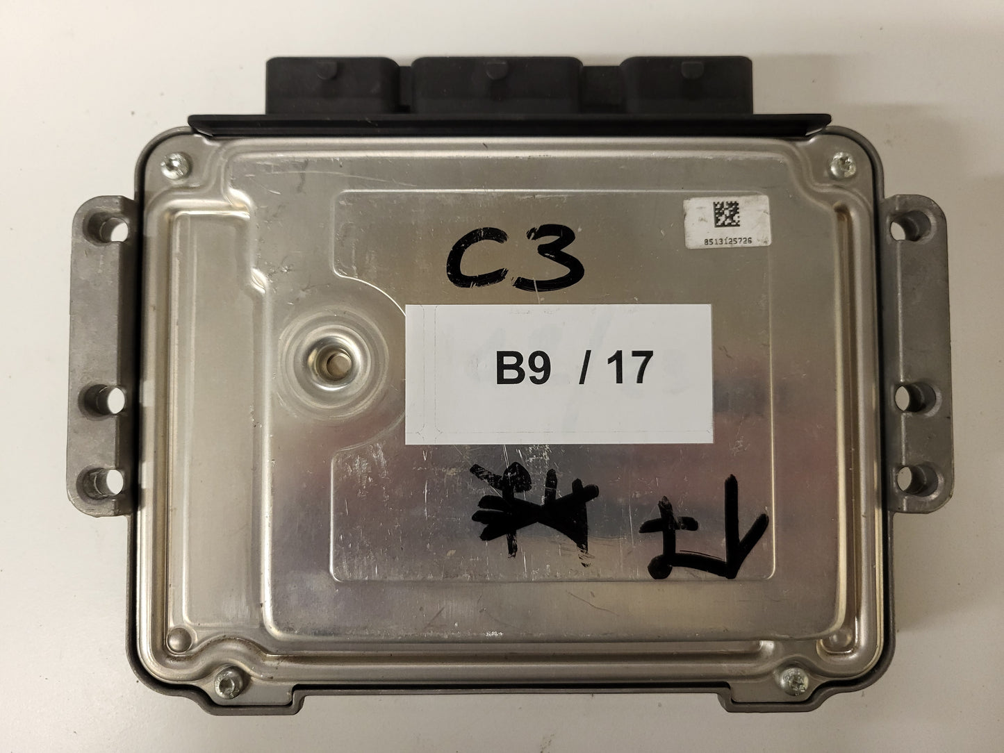 PEUGEOT CITROEN ECU / 0281012529 / 9663475880 / 9657699480 / EDC16C34 / BOSCH