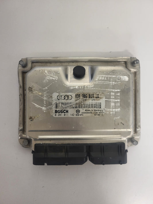 AUDI A4 ECU / 038906019JQ / 0281011142 / EDC15P+ / BOSCH
