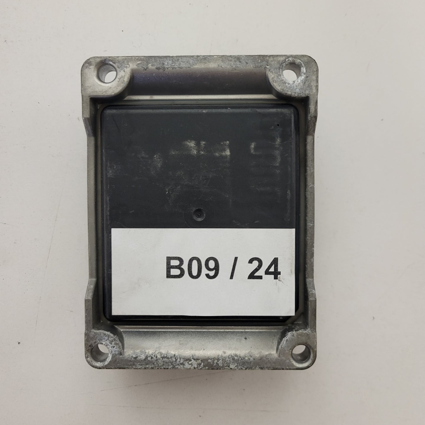 ALFA 147 ECU / 0261206715 / 00468153630 / BOSCH