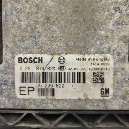 OPEL ZAFIRA ECU / 0281014024 / 55205622 / EP / BOSCH