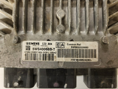 PEUGEOT CITROEN ECU / 5WS40068B-T / SID804 / SID 804 / 9650529880 / 9648624280