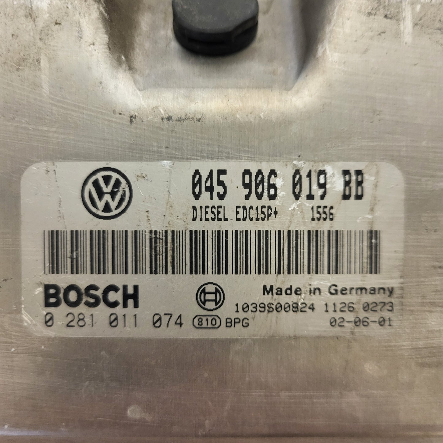VW SEAT ECU / 045906019BB / 0281011074 / EDC15P+ / BOSCH