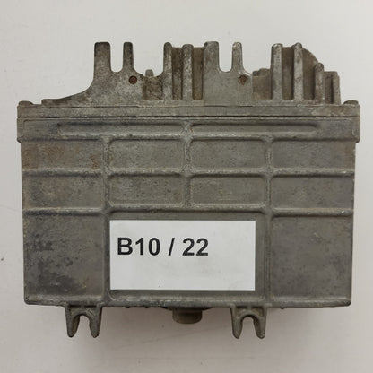 VOLKSWAGEN POLO 6N ECU / 0261204593 / 6K0906027E / BOSCH