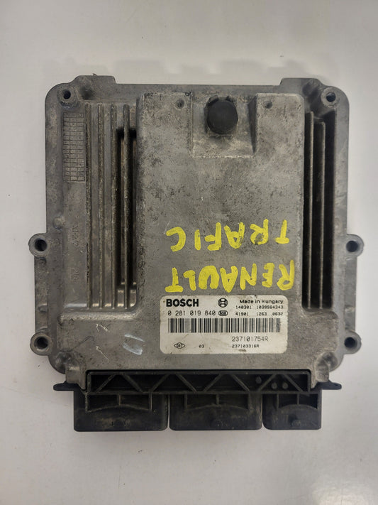 OPEL VIVARO RENAULT TRAFIC ECU / 0281019840 / 237101754R / 237103316R / BOSCH