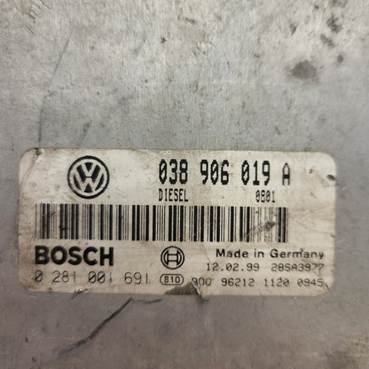 VW PASSAT  ECU / 038906019A / 0281001691 / BOSCH