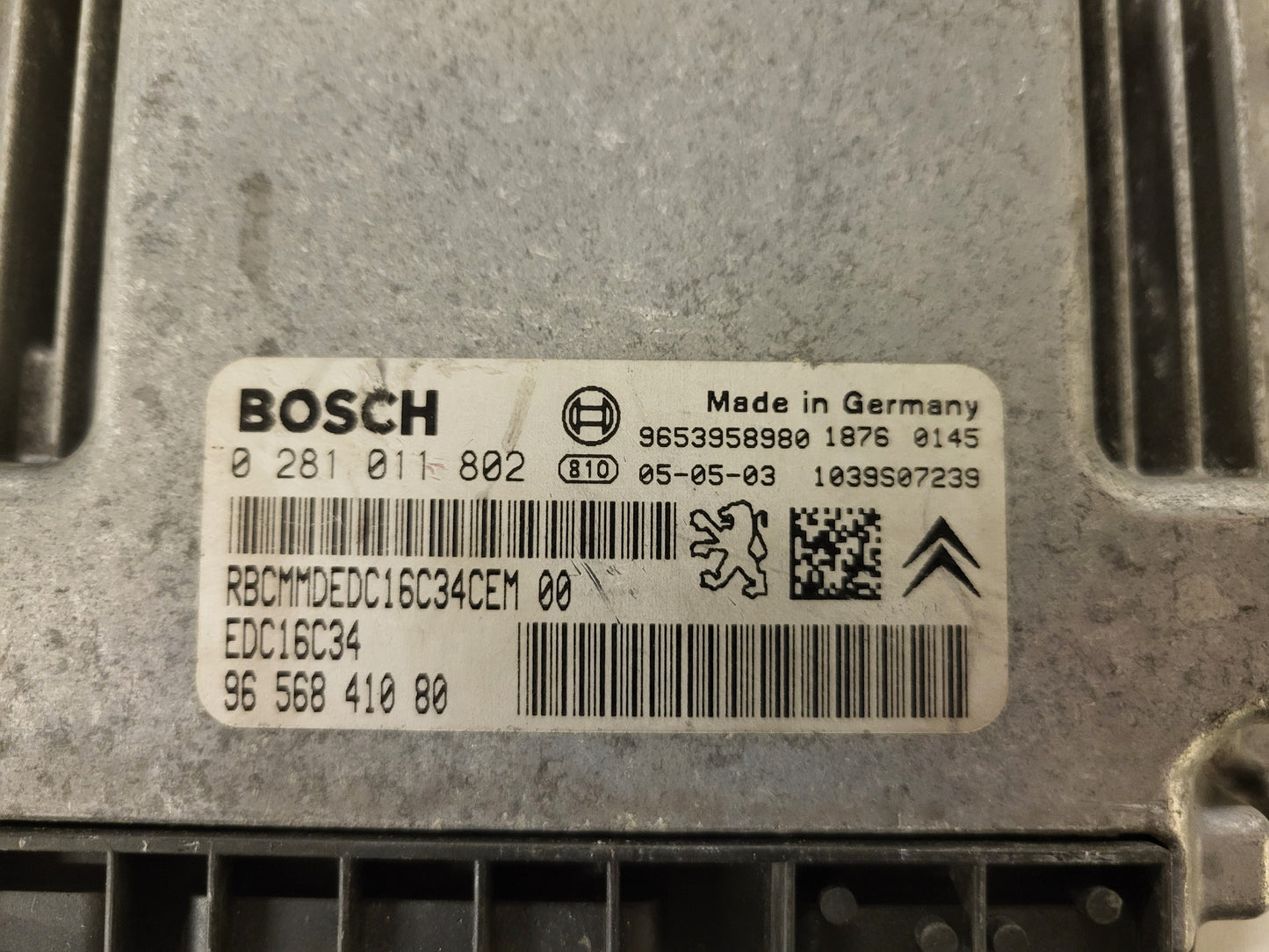PEUGEOT CITROEN ECU / 0281011802 / 9656841080 / 9653958980 / EDC16C34 / BOSCH