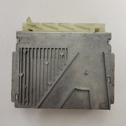 Volvo S60 V70 XC70 S80 ECU / P09480761 / 1T0505A00 / T02060554 / TEMIC