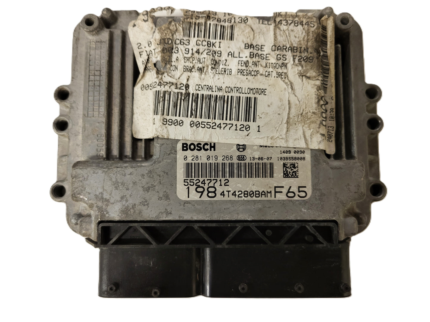 FIAT BRAVO ECU / 0281019268 / 55247712 / BOSCH