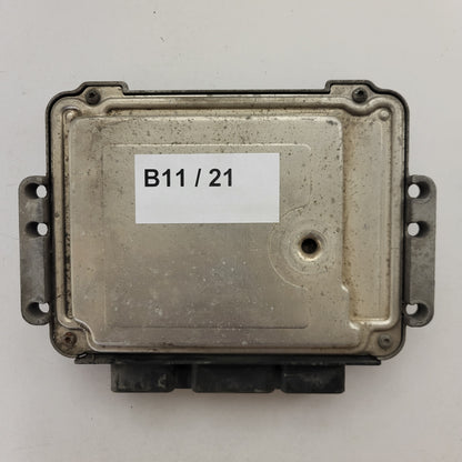 RENAULT MASTER MOVANO BOSCH ECU / 0281011940 / 8200311550 / 8200442263 / BOSCH