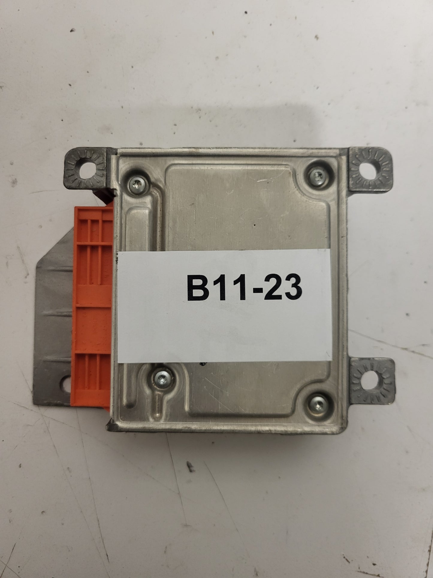 ROVER 75 ECU MODULE / YWC106790 / YWC 106790 / C2.4