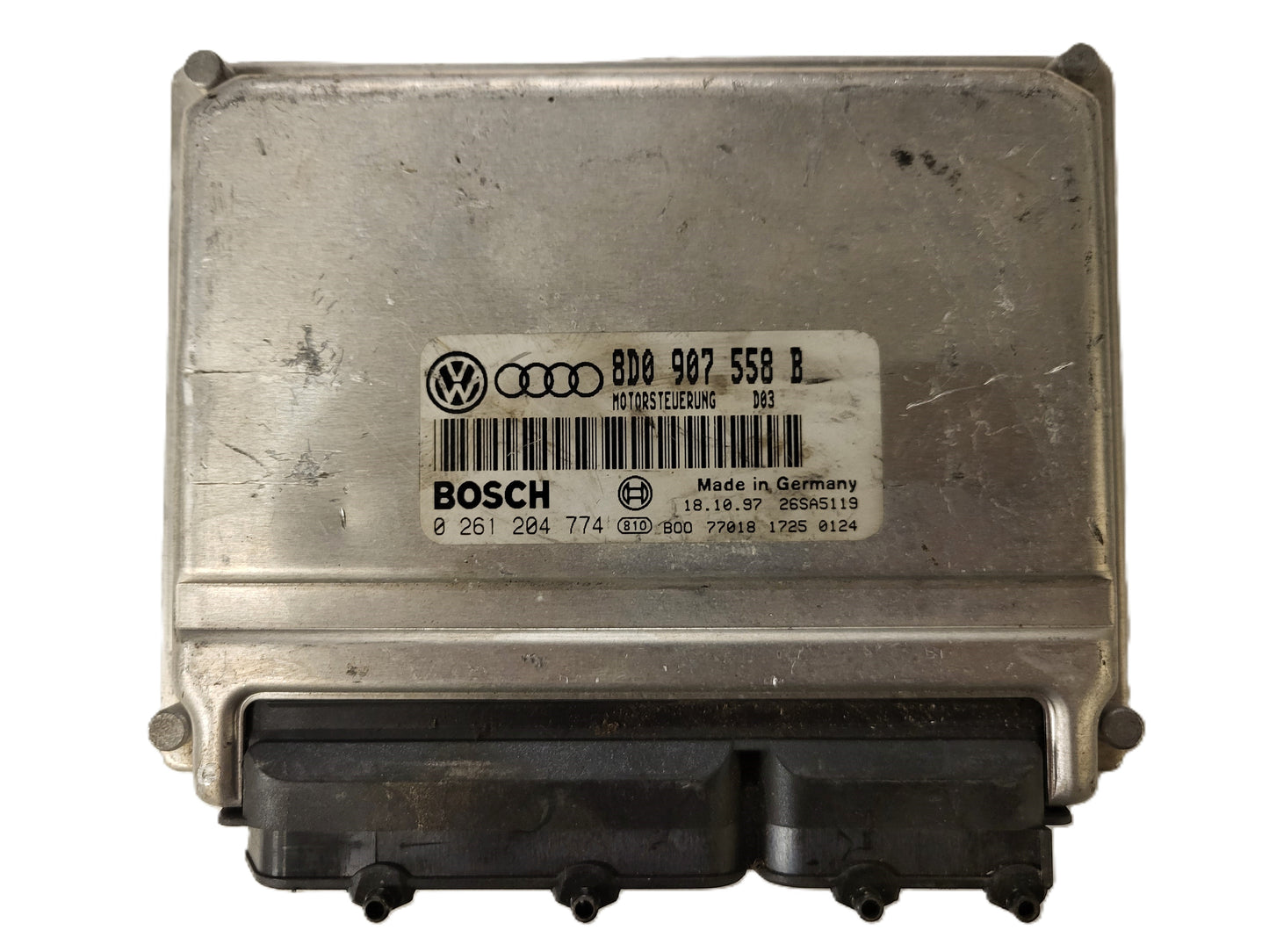 VW PASSAT ECU / 8D0907558B / 0261204774 / BOSCH
