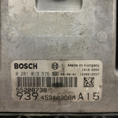 ALFA ROMEO 159 ECU / 0281013576 / 55208738 / BOSCH