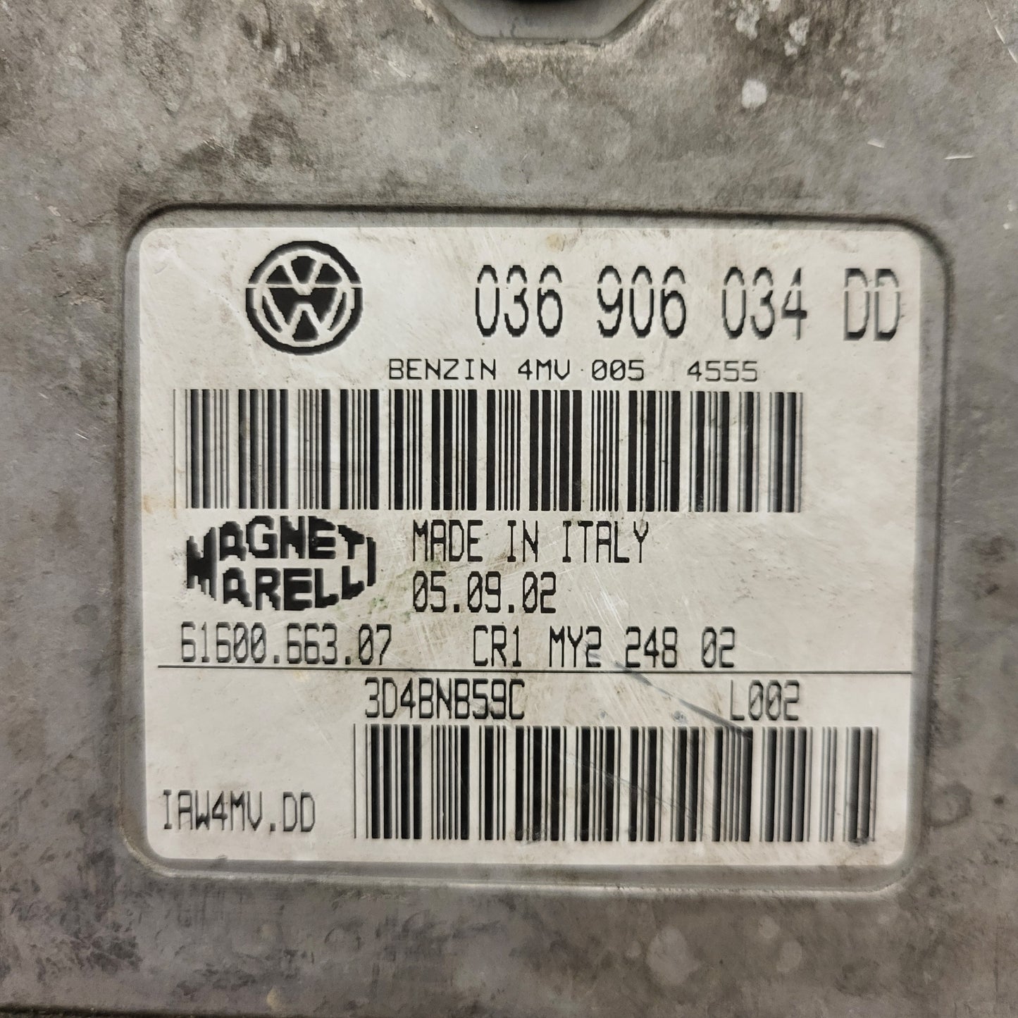 VW POLO ECU / 036906034DD / IAW4MV.DD / 61600.663.02 / MAGNETI MARELLI
