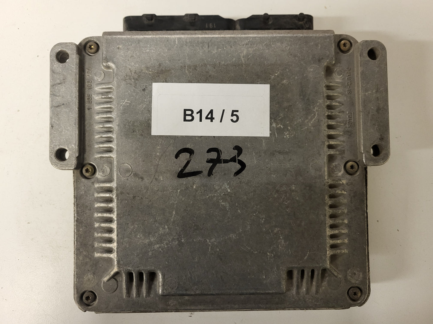 CHRYSLER ECU / 0281011093 / P05034034AB / 1039S00485 / BOSCH