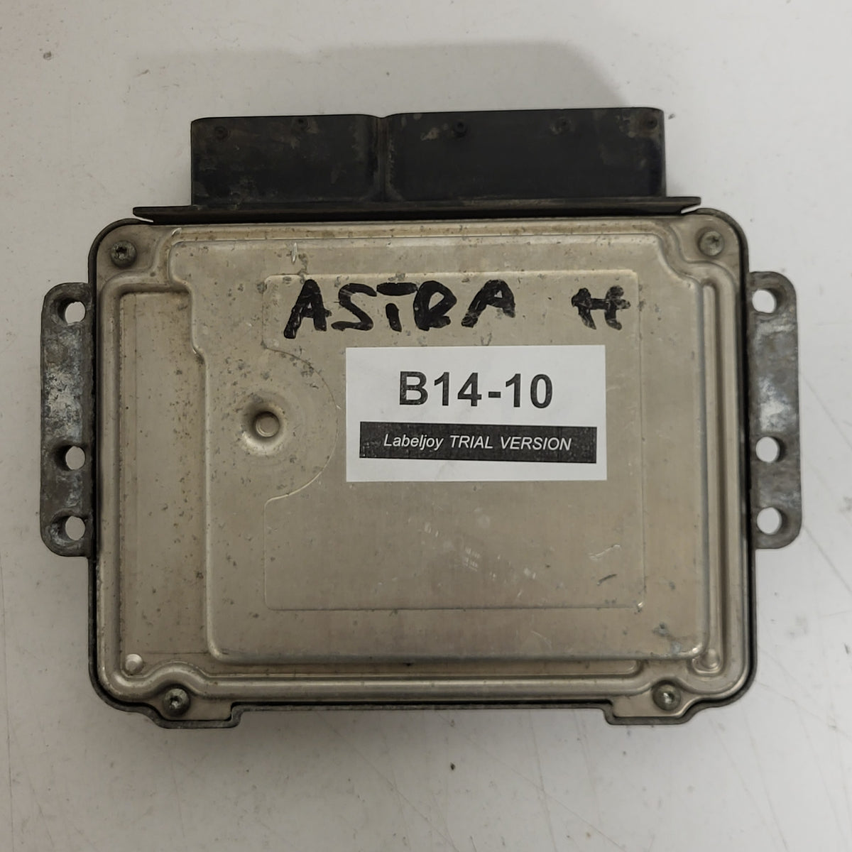 OPEL ASTRA H ECU / 0281011380 / 12992628 / BOSCH - B14-10 - 3