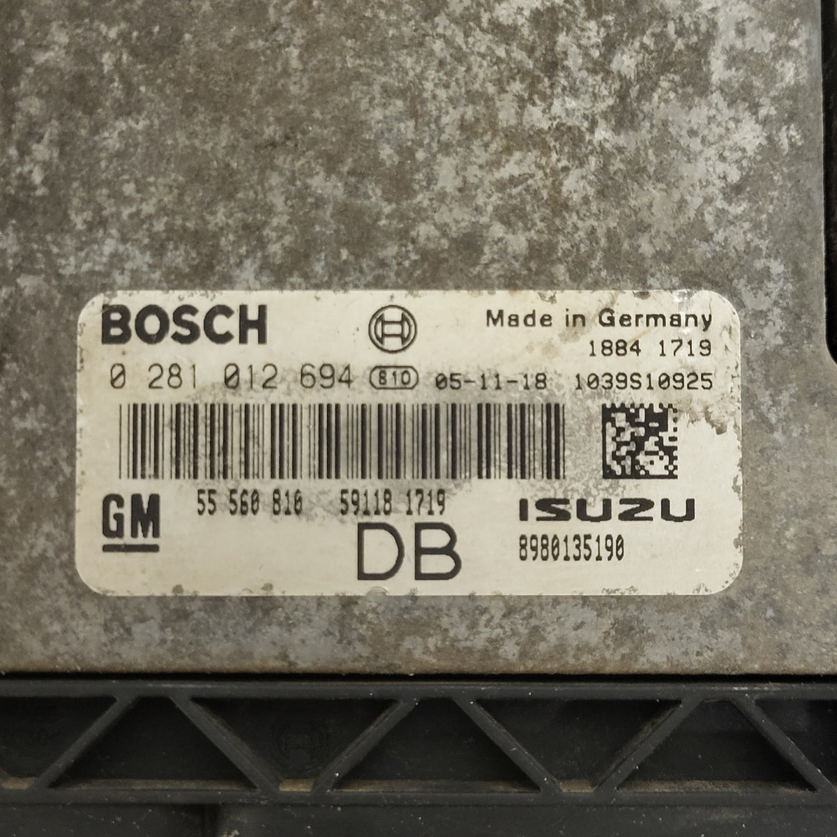 OPEL ASTRA H ECU / 0281012694 / 55560810 / DB / BOSCH - B14-22 - 2