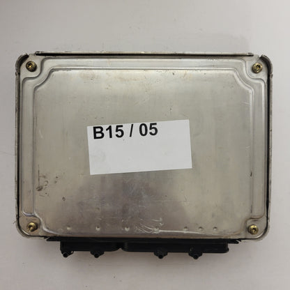 VW POLO ECU / 030906032BD / 0261206767 / 26SA0000 / BOSCH