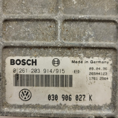 VW POLO 6N ECU / 030906027P / 0261203914/915 / BOSCH