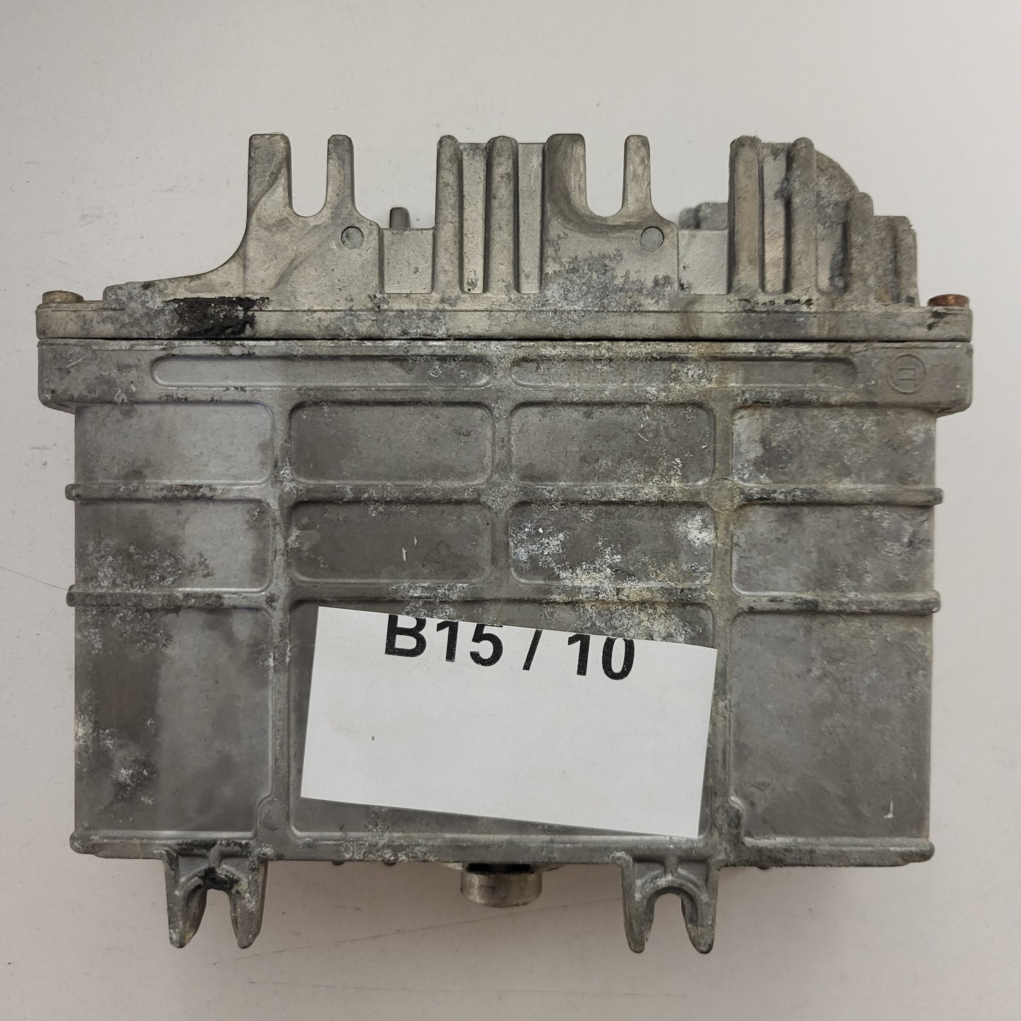 VW POLO 6N ECU / 030906027P / 0261203914/915 / BOSCH