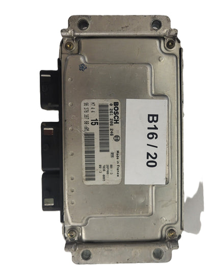 Peugeot Citroen ECU / 0261206246 / M7.4.4 / 9637838780 / BOSCH
