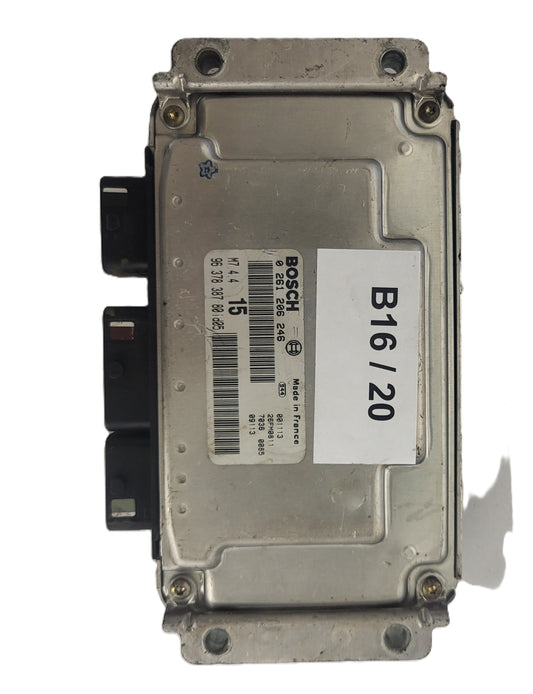 Peugeot Citroen ECU / 0261206246 / M7.4.4 / 9637838780 / BOSCH