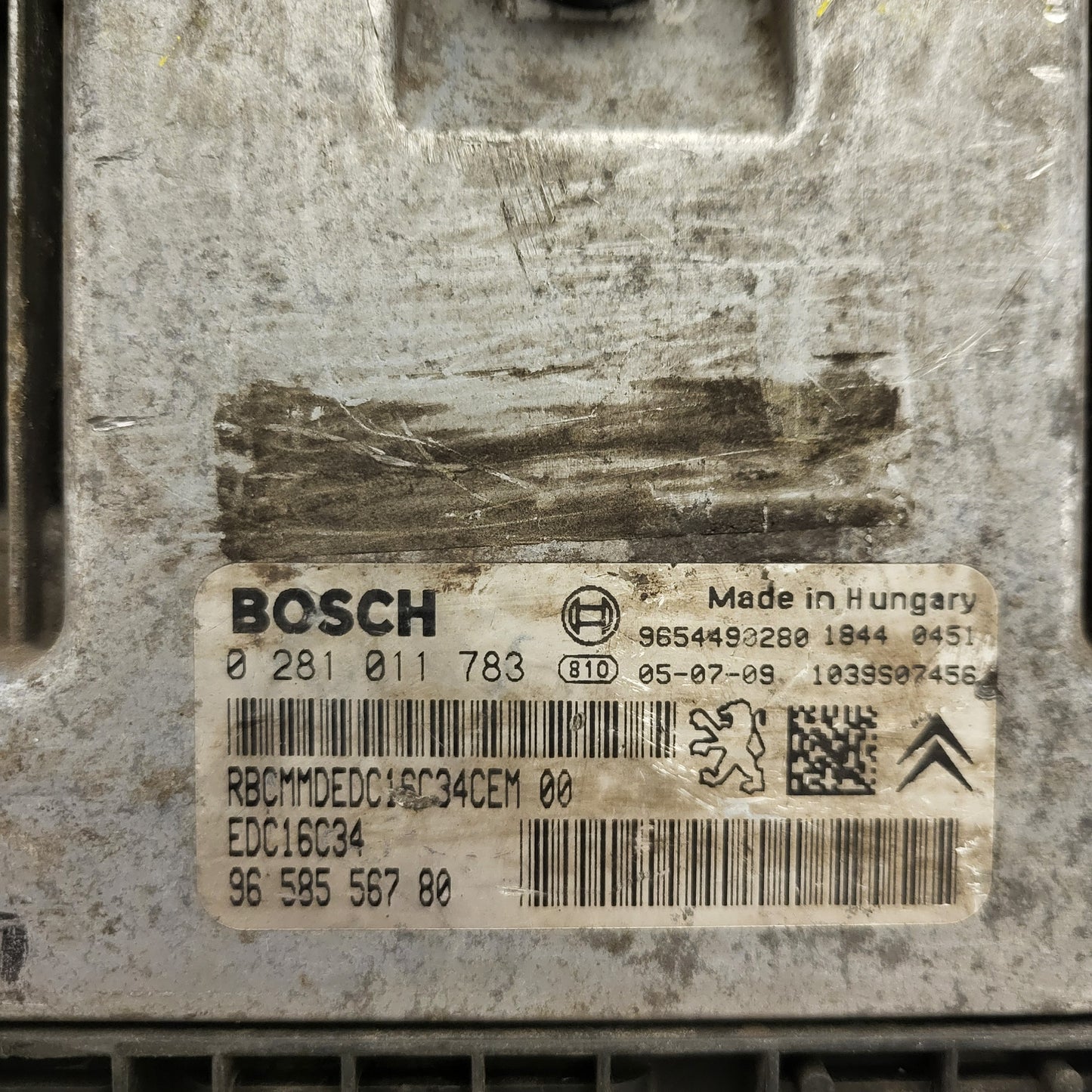 Peugeot Citroen ECU / 0281011783 / 96556780 / EDC16C34 / 9654490280 / BOSCH
