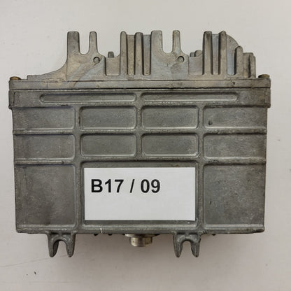 VW POLO  AROSA ECU / 030906027E / 0261203932 / BOSCH