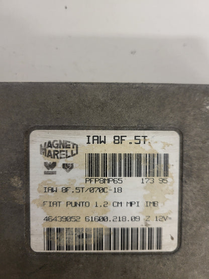 FIAT PUNTO ECU / IAW 8F.5T / 46439052 / 61600.218.09 / MAGNETI MARELLI