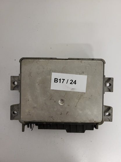 FIAT PUNTO ECU / IAW 8F.5T / 46439052 / 61600.218.09 / MAGNETI MARELLI