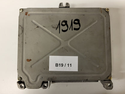 VOLVO 440 ECU / S101706101H / 472351/01 / B18FP-440 / SIEMENS
