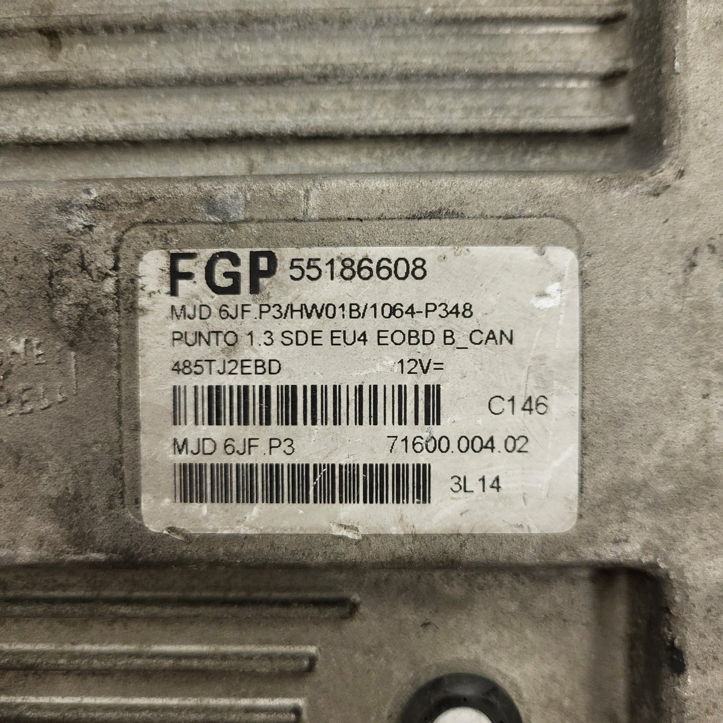 Fiat Punto 1.3 ECU / 55186608 / MJD 6JF.P3 / HW01B / MAGNETI MARELLI