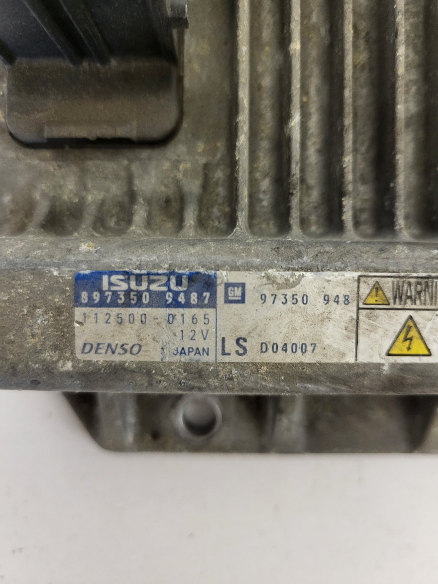 OPEL MERIVA ISUZU ECU / 1125000165 / 8973509487 / 97350948 / DENSO