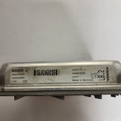 VOLVO ECU / 0281011078 / 30637733A / 1039S00000 / BOSCH